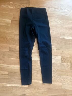 lululemon athletica Black High-Rise Leggings
